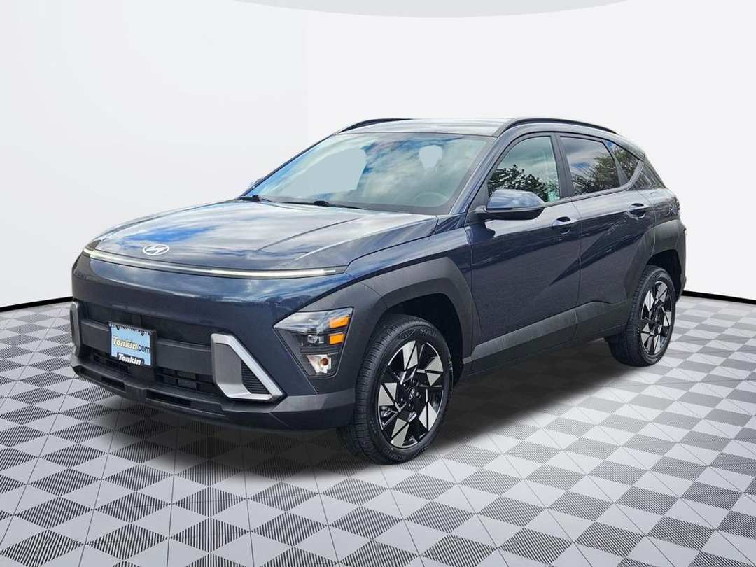 2025 Hyundai Kona SEL Convenience - Image 2