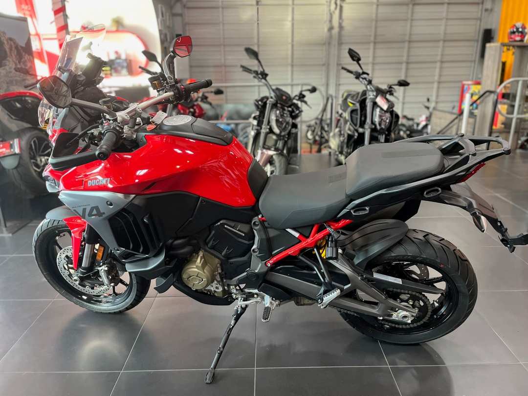 2025 Ducati Multistrada V4 - Image 2