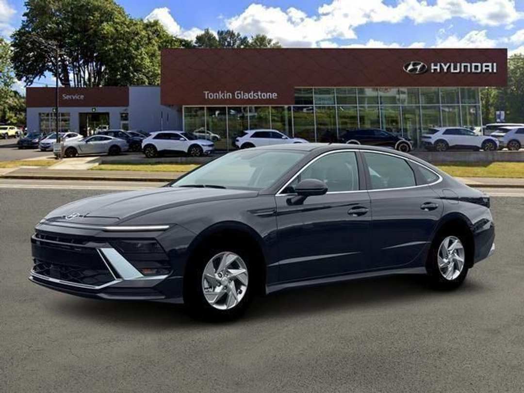 2026 Hyundai Sonata SE - Image 2