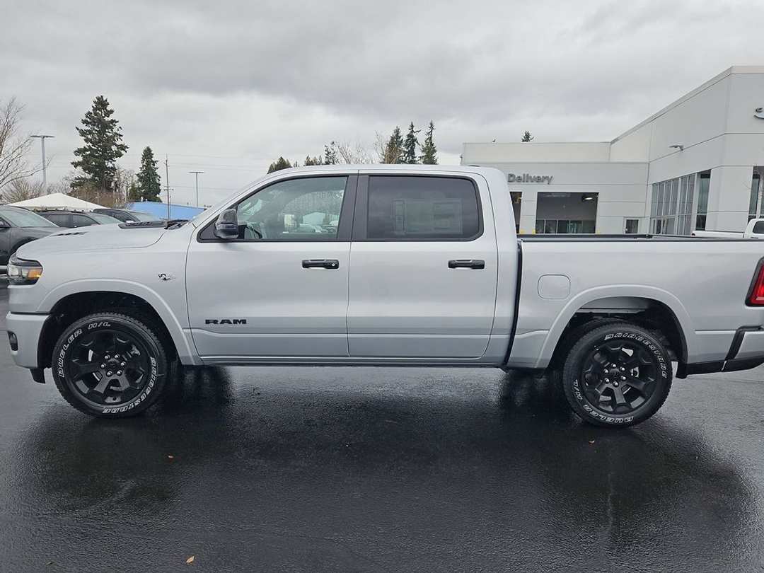 2026 Ram 1500 Big Horn/Lone Star - Image 3