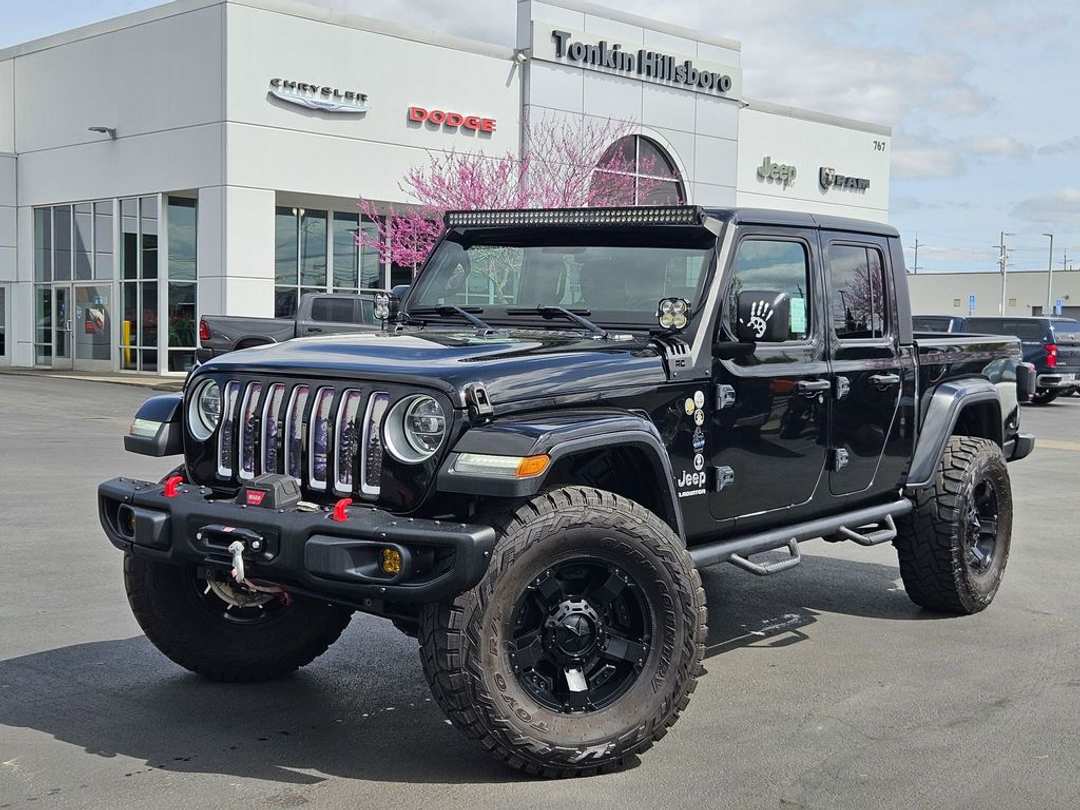 2020 Jeep Gladiator Overland - Image 2