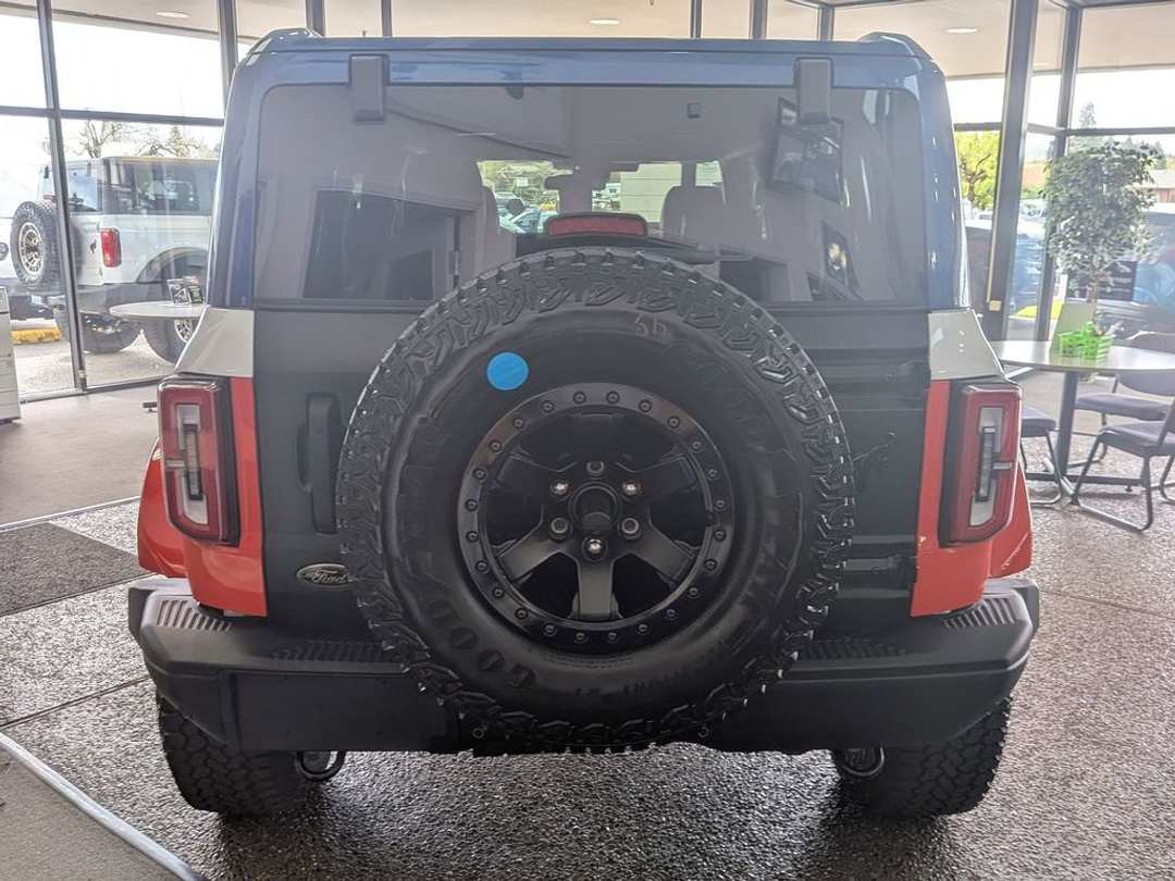 2026 Ford Bronco Stroppe Edition - Image 3