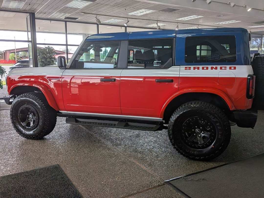 2026 Ford Bronco Stroppe Edition - Image 2