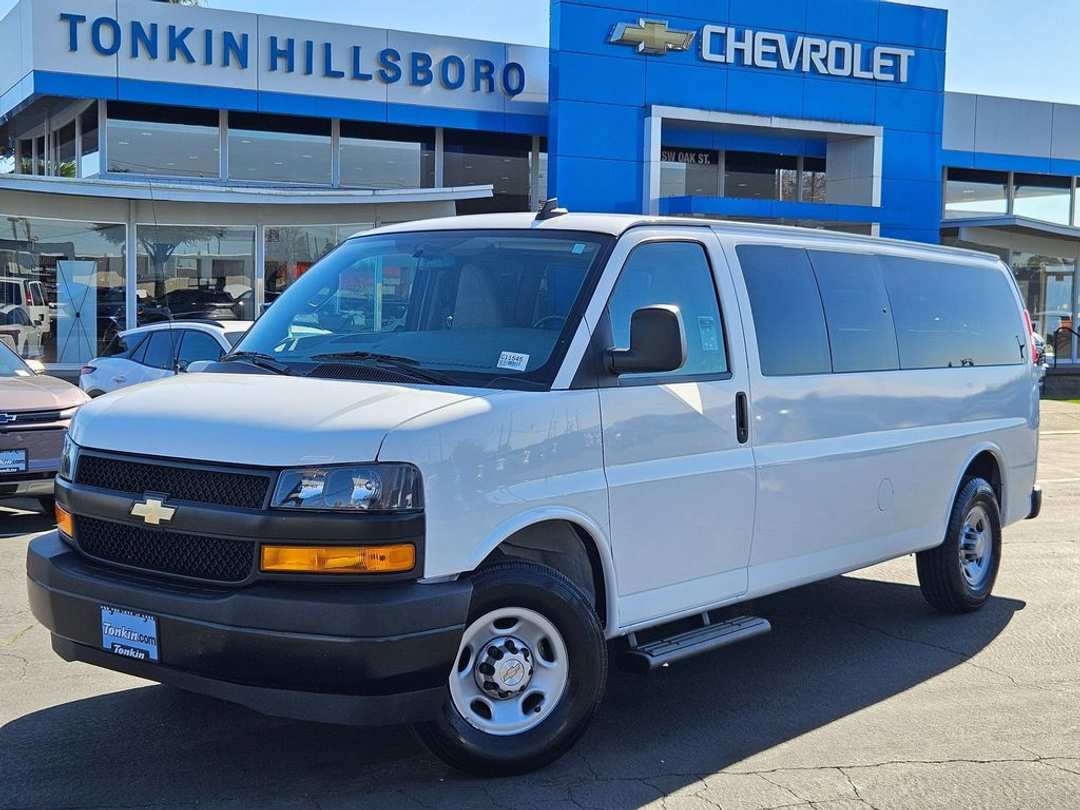 2023 Chevrolet Express 3500 LS - Image 2
