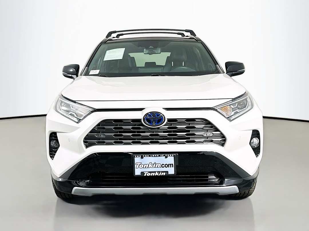 2019 Toyota Rav4 XSE - Image 2