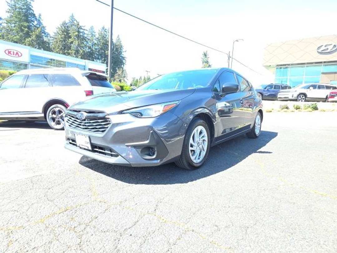 2025 Subaru Impreza Base - Image 3