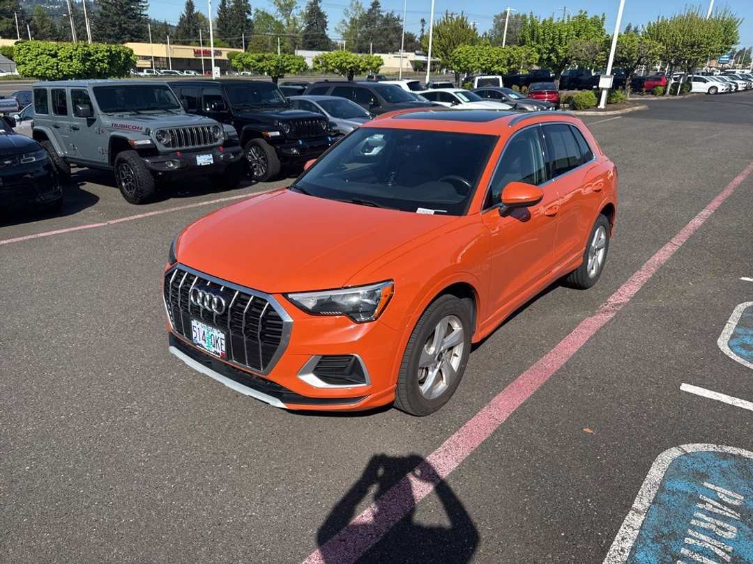 2021 Audi Q3 Premium - Image 3
