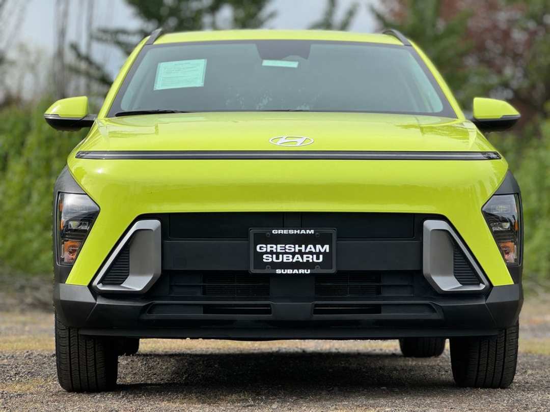 2024 Hyundai Kona SEL - Image 2
