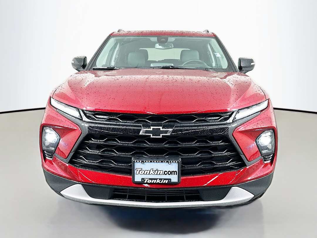 2025 Chevrolet Blazer LT - Image 2