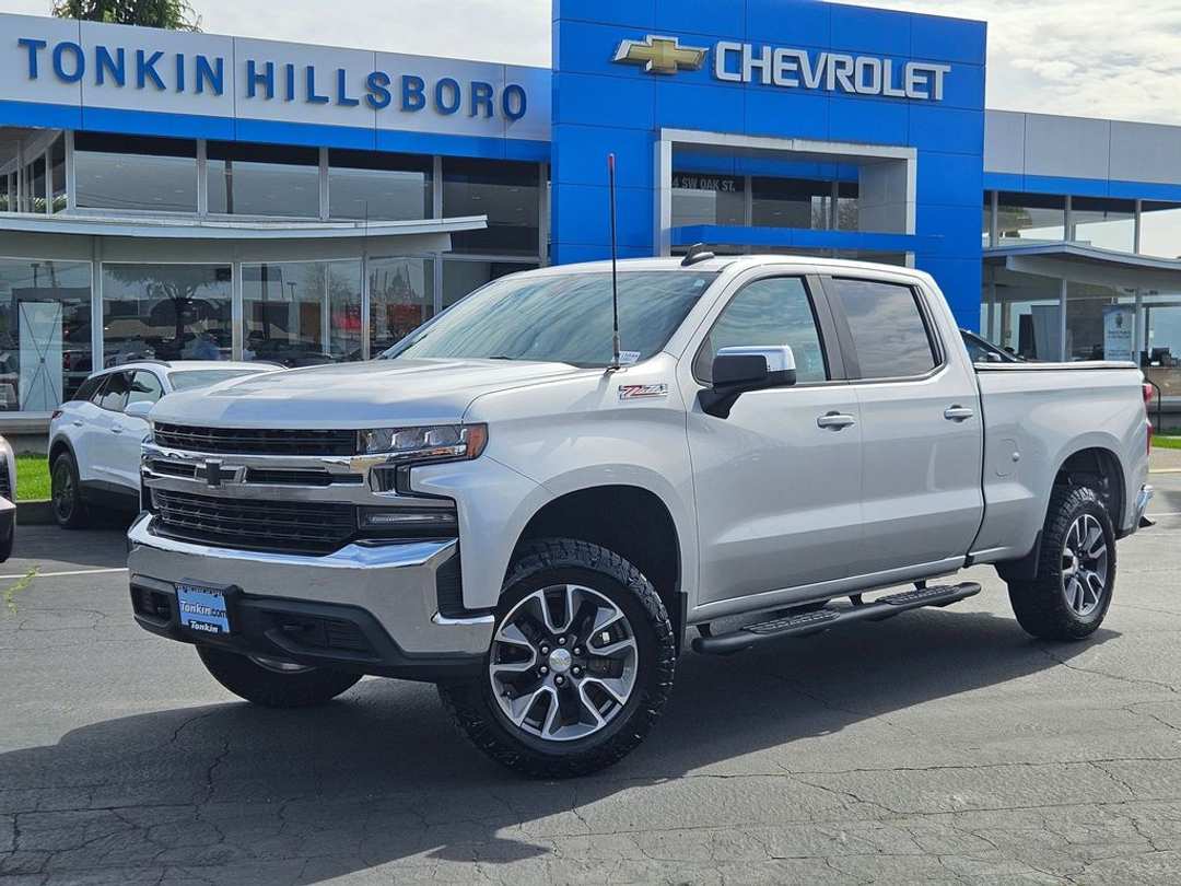 2020 Chevrolet Silverado 1500 LT - Image 2