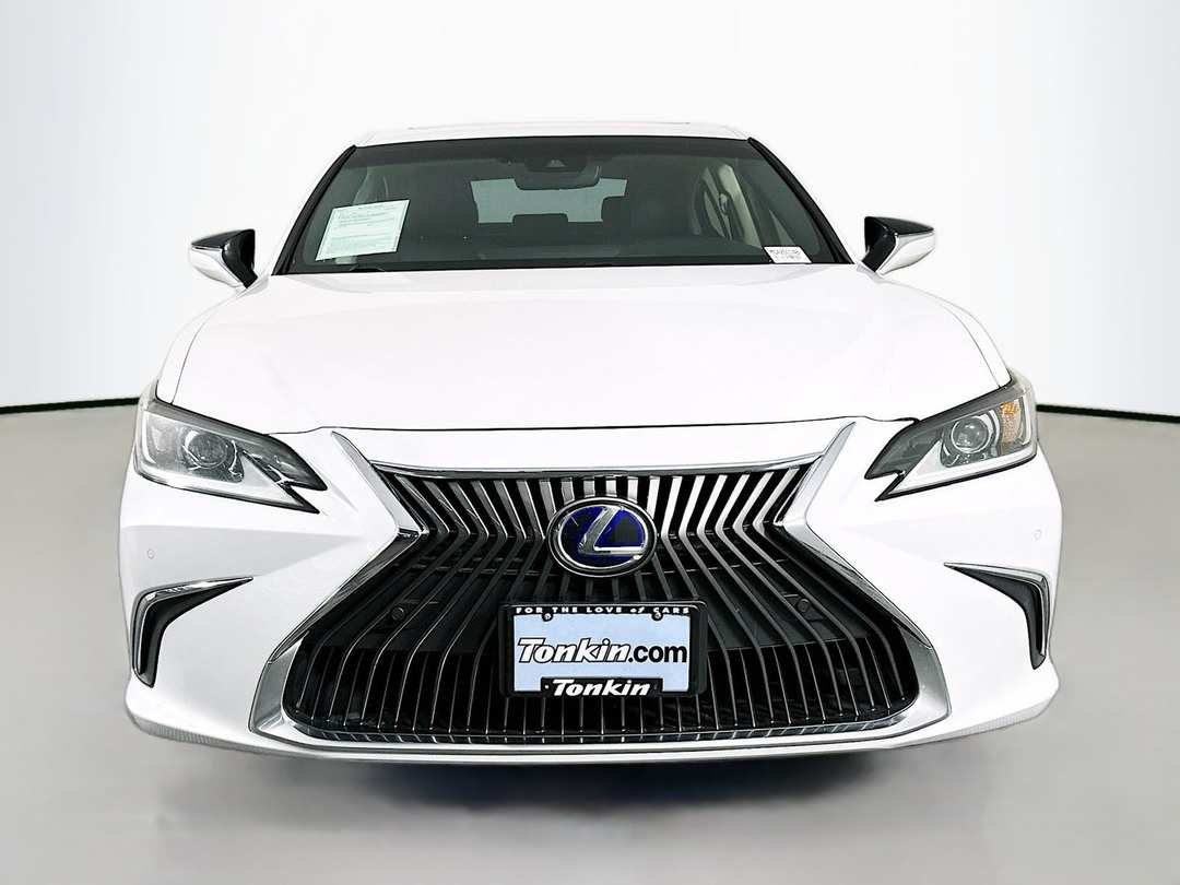 2020 Lexus Es 300h - Image 2