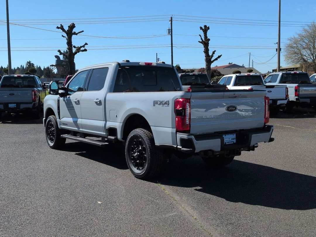 2026 Ford F-250Sd Lariat - Image 3