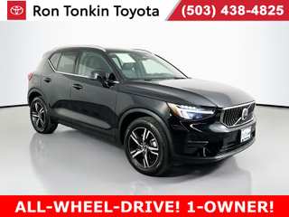 2025 Volvo Xc40 B5 Core