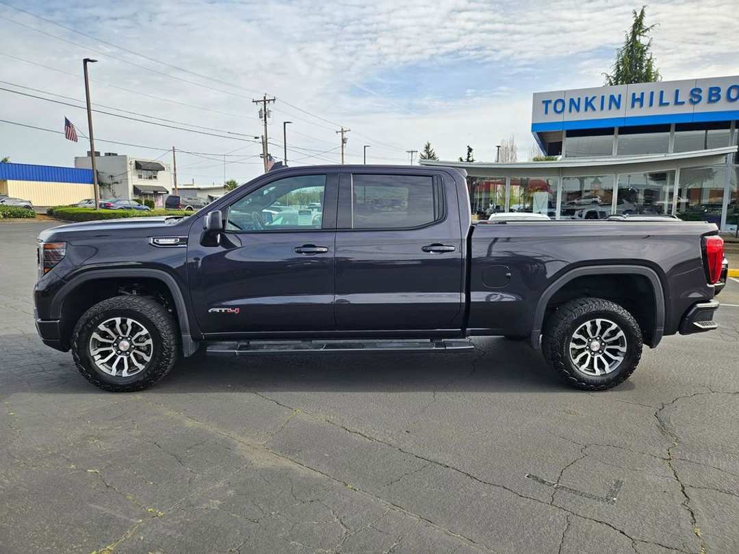2023 GMC Sierra 1500 AT4 - Image 3