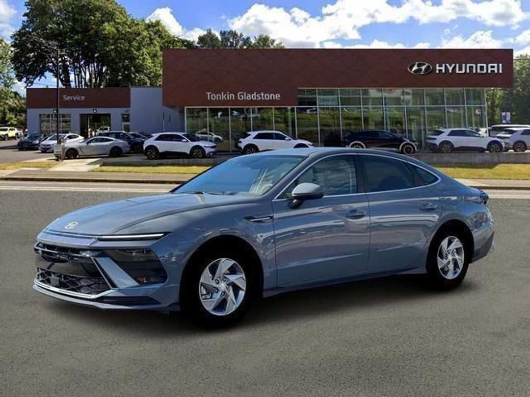 2026 Hyundai Sonata SE - Image 2