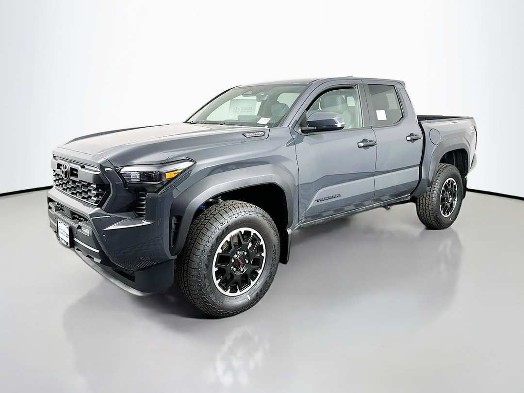 2025 Toyota Tacoma TRD Off Road - Image 3