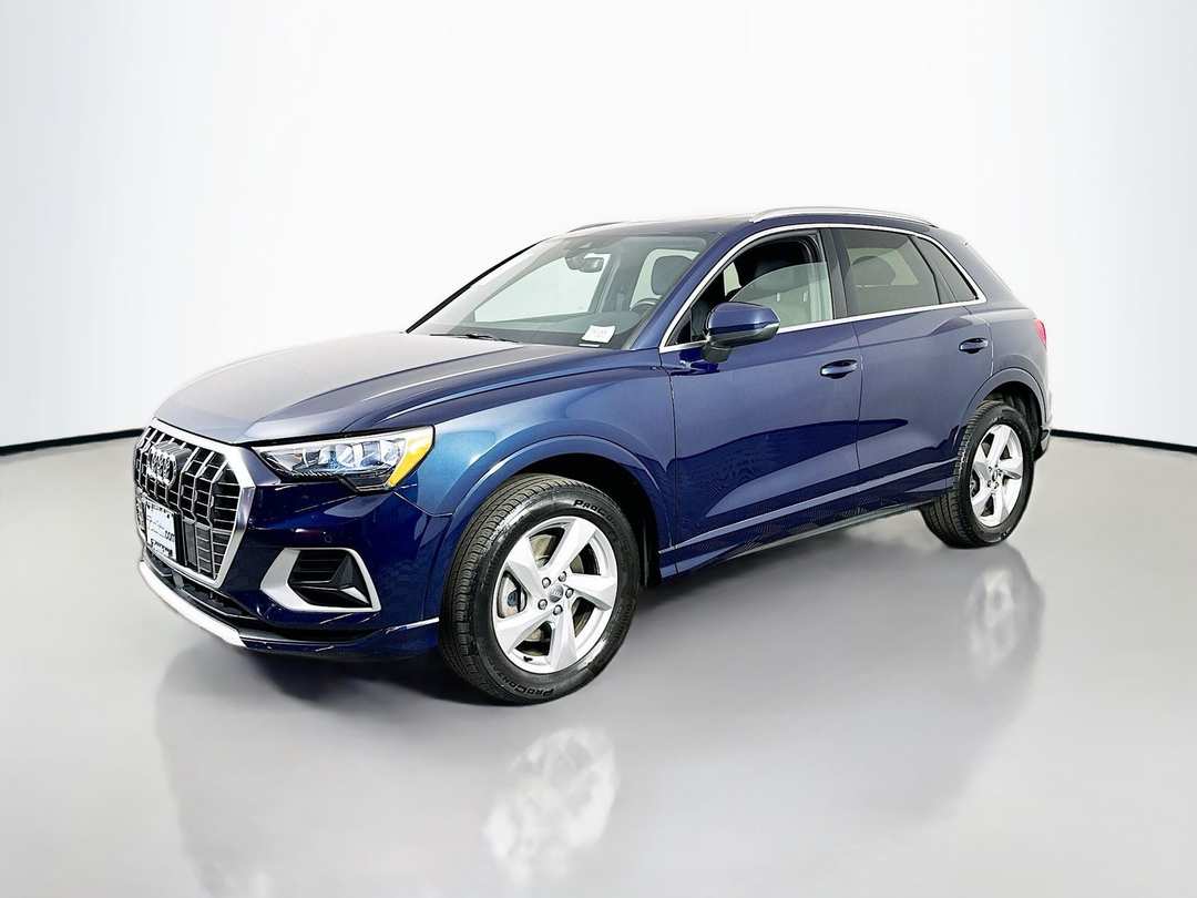 2020 Audi Q3 Premium - Image 3