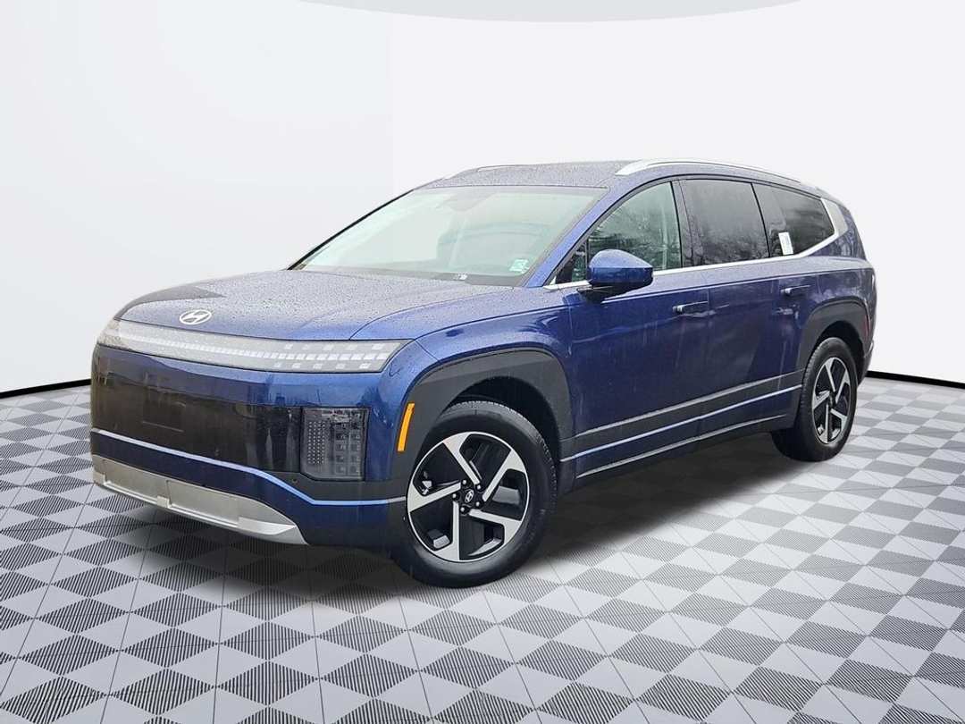 2026 Hyundai Ioniq 9 SE - Image 2