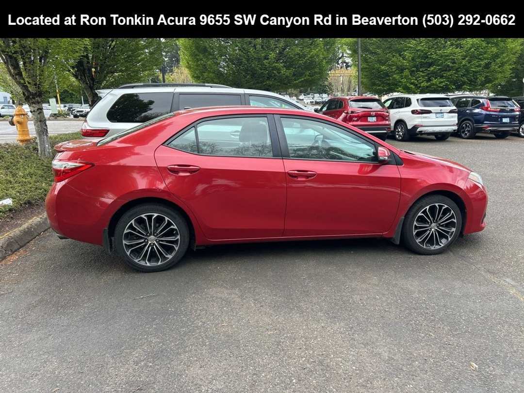 2016 Toyota Corolla S Plus - Image 3