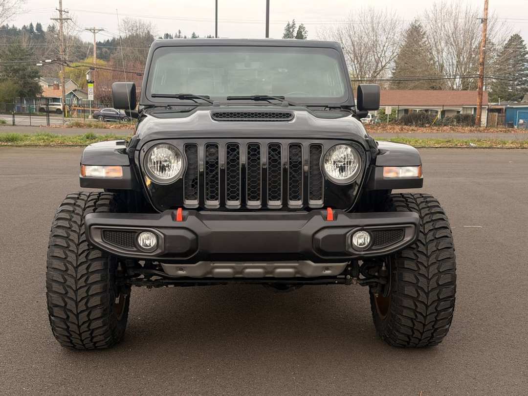 2021 Jeep Gladiator Mojave - Image 2