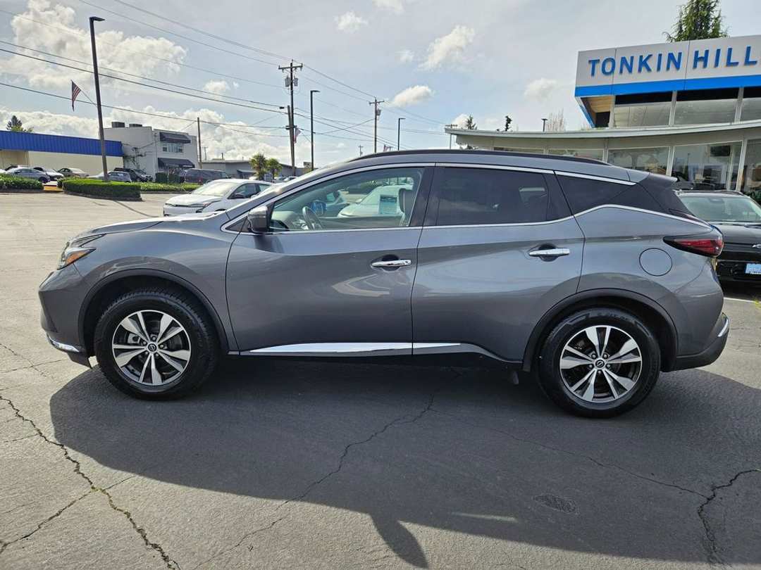2023 Nissan Murano SV - Image 3