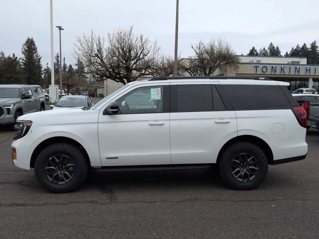 2026 Ford Expedition Tremor - Image 2