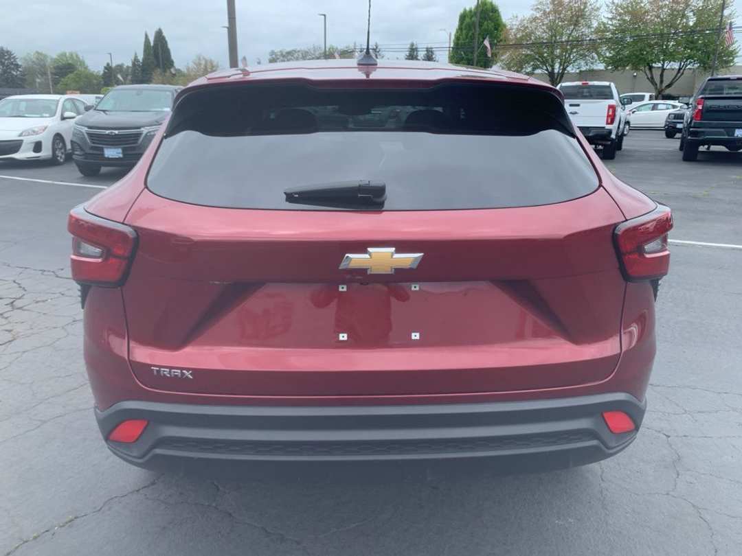 2024 Chevrolet Trax LS - Image 3