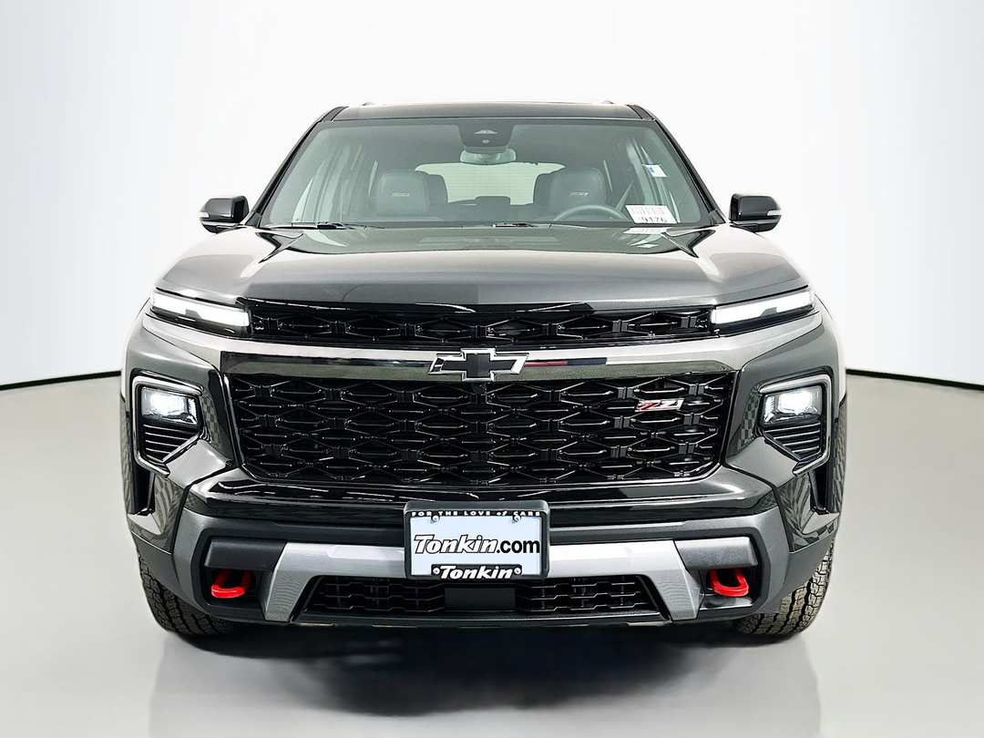 2026 Chevrolet Traverse Z71 - Image 2