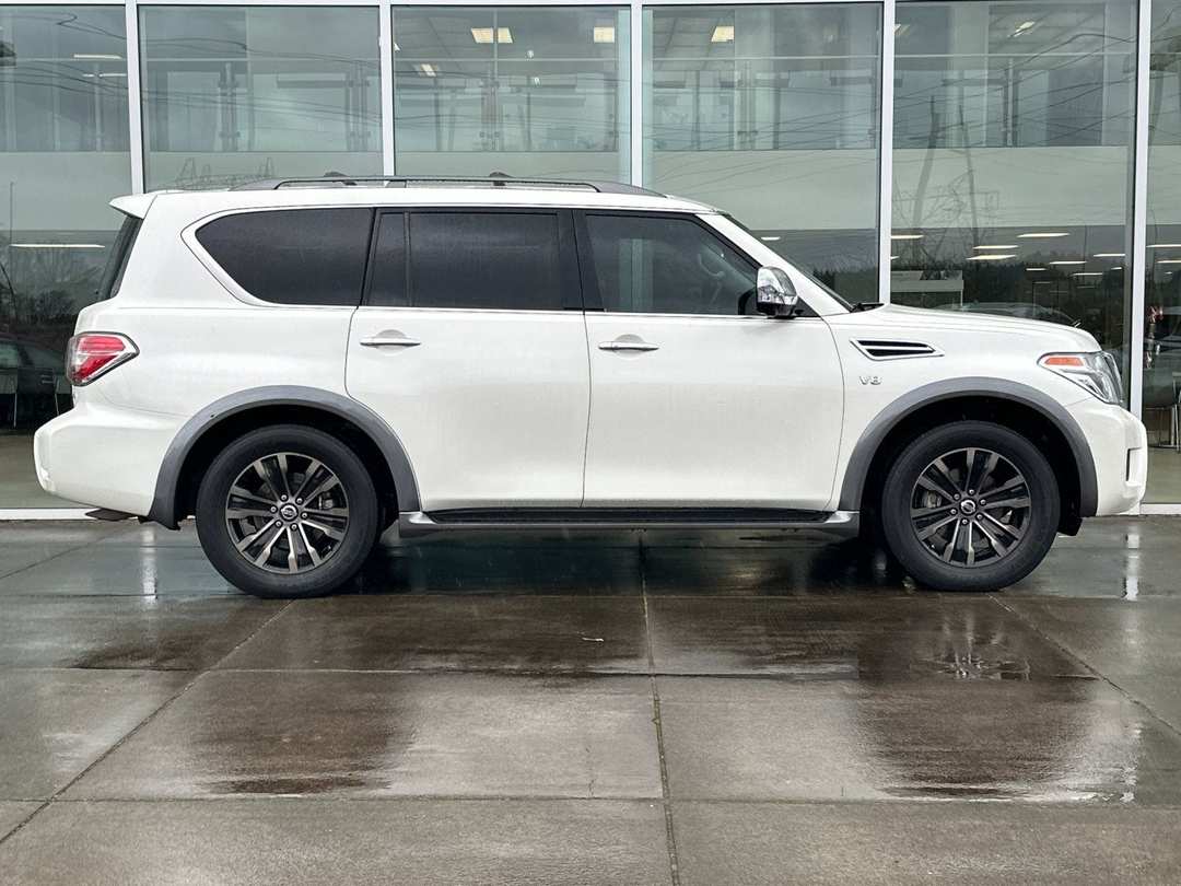 2017 Nissan Armada Platinum - Image 2