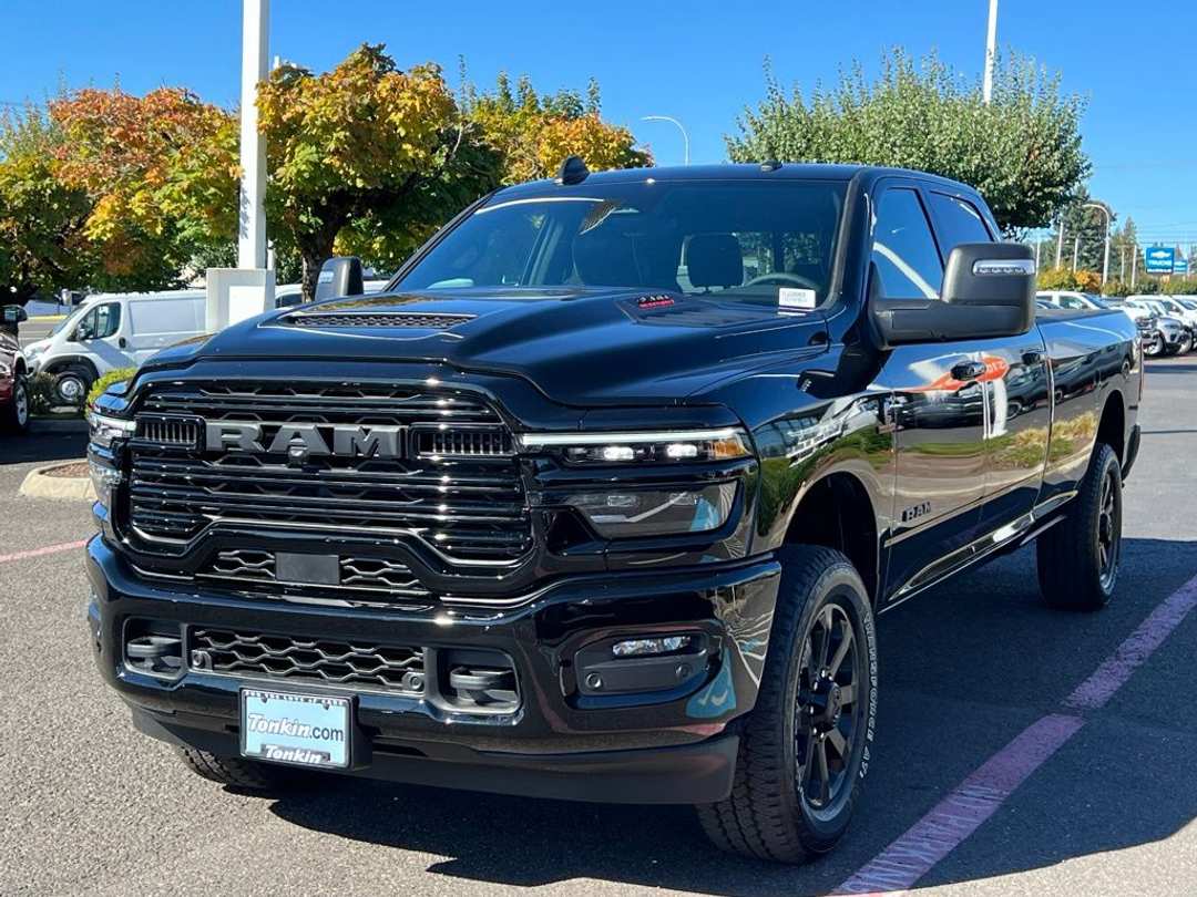 2026 Ram 3500 Laramie - Image 3