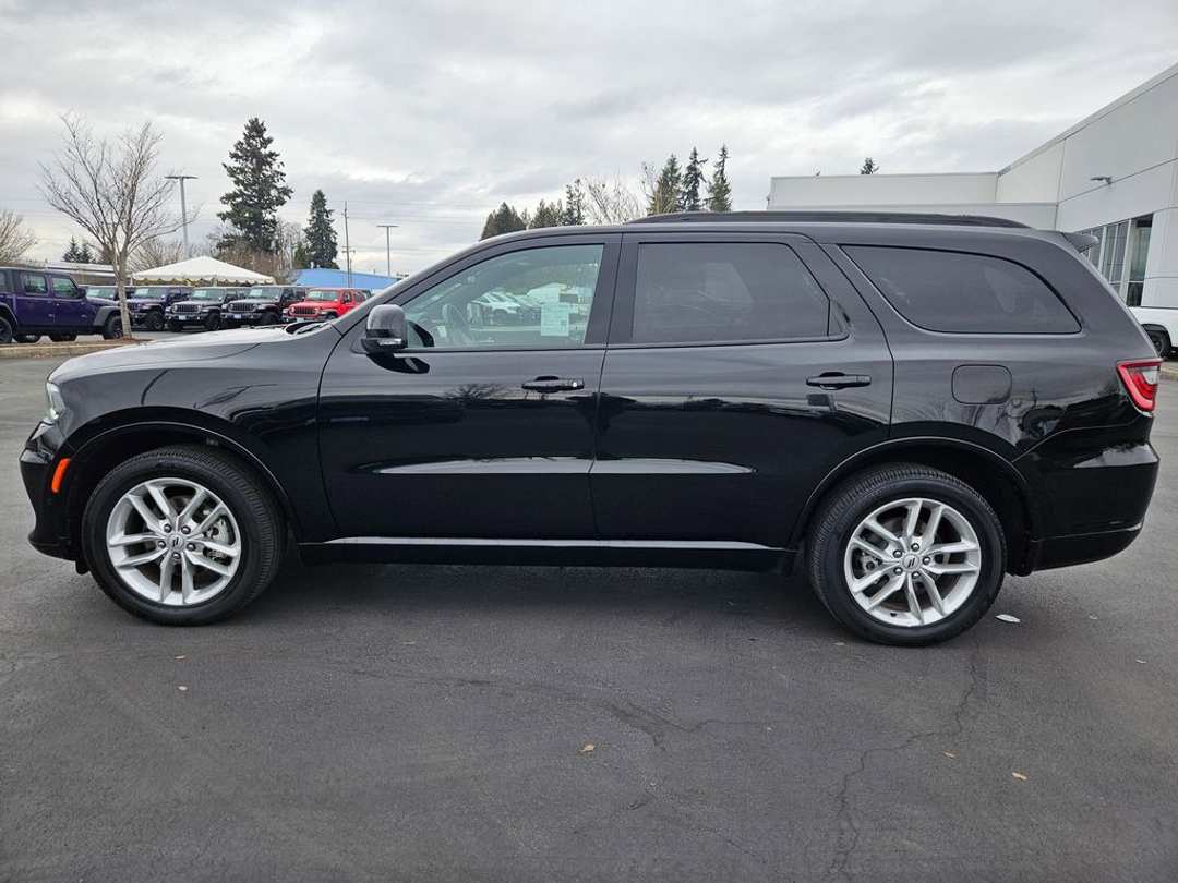 2025 Dodge Durango GT Plus - Image 3