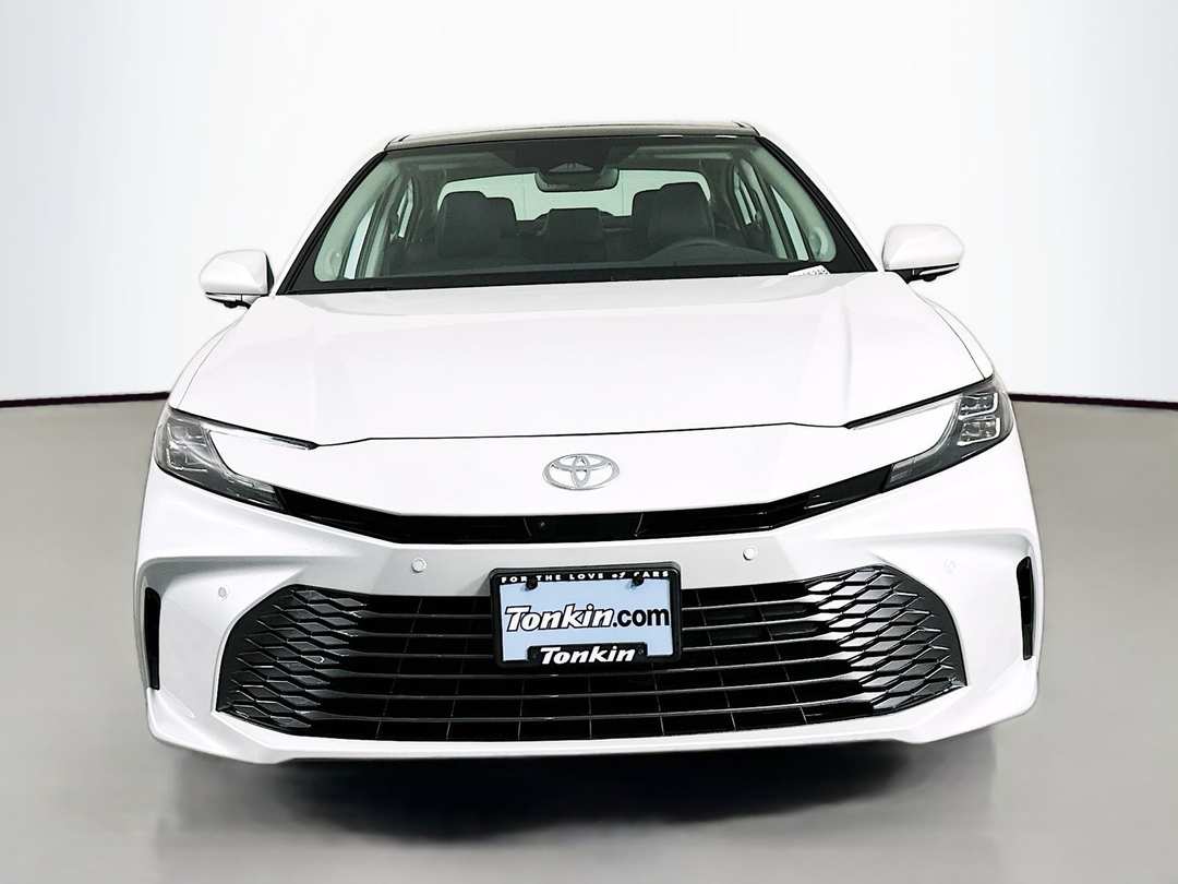 2026 Toyota Camry XSE - Image 2