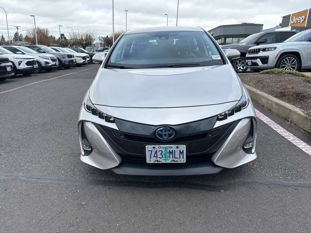 2021 Toyota Prius Prime Limited - Image 2