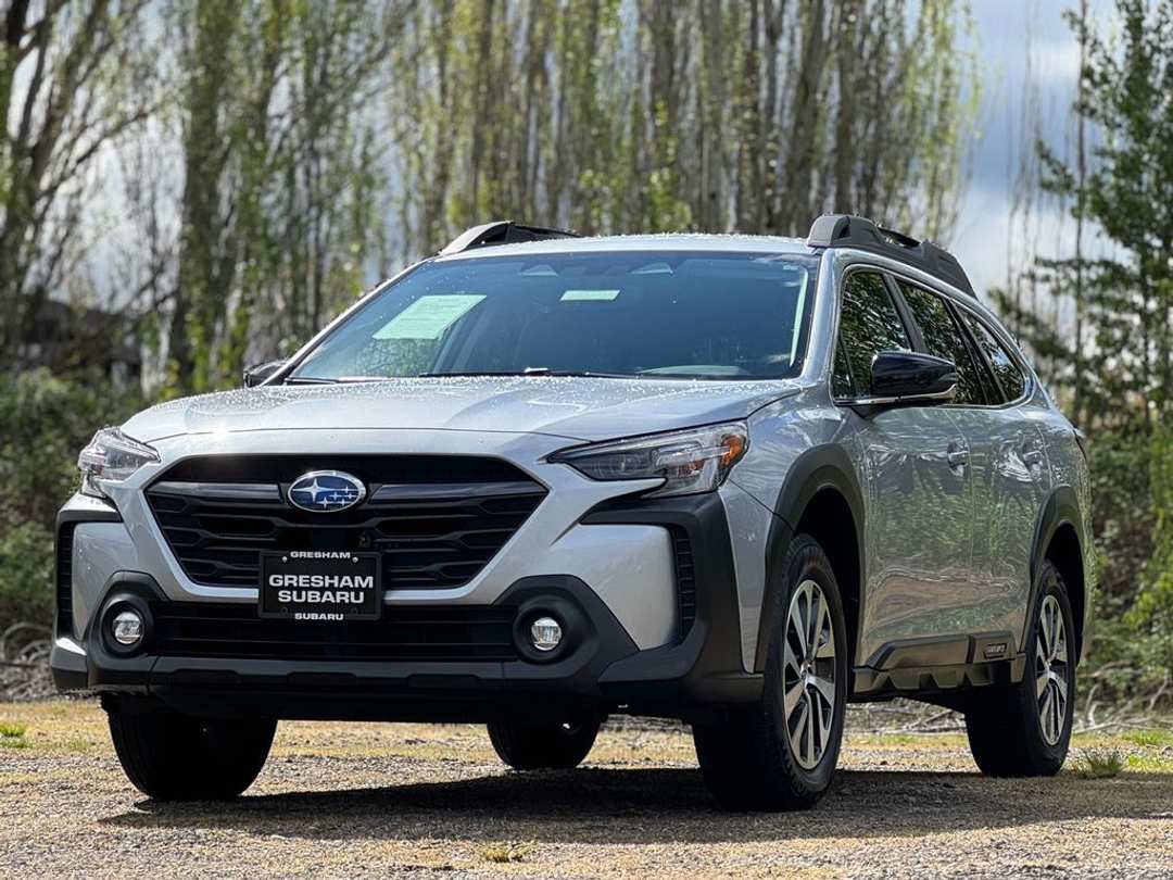 2025 Subaru Outback Premium - Image 3