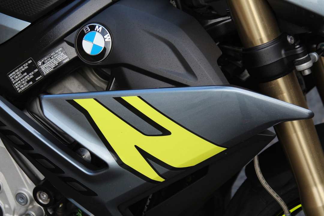 2023 BMW S 1000 R - Image 3