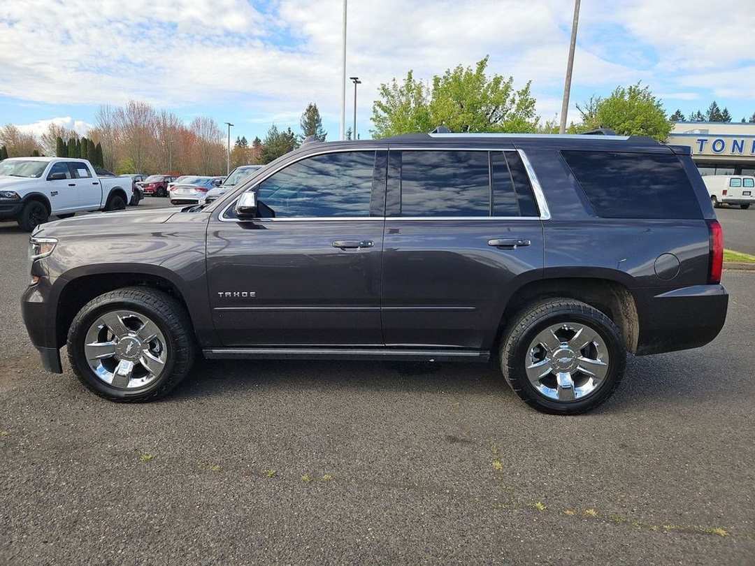2017 Chevrolet Tahoe Premier - Image 2