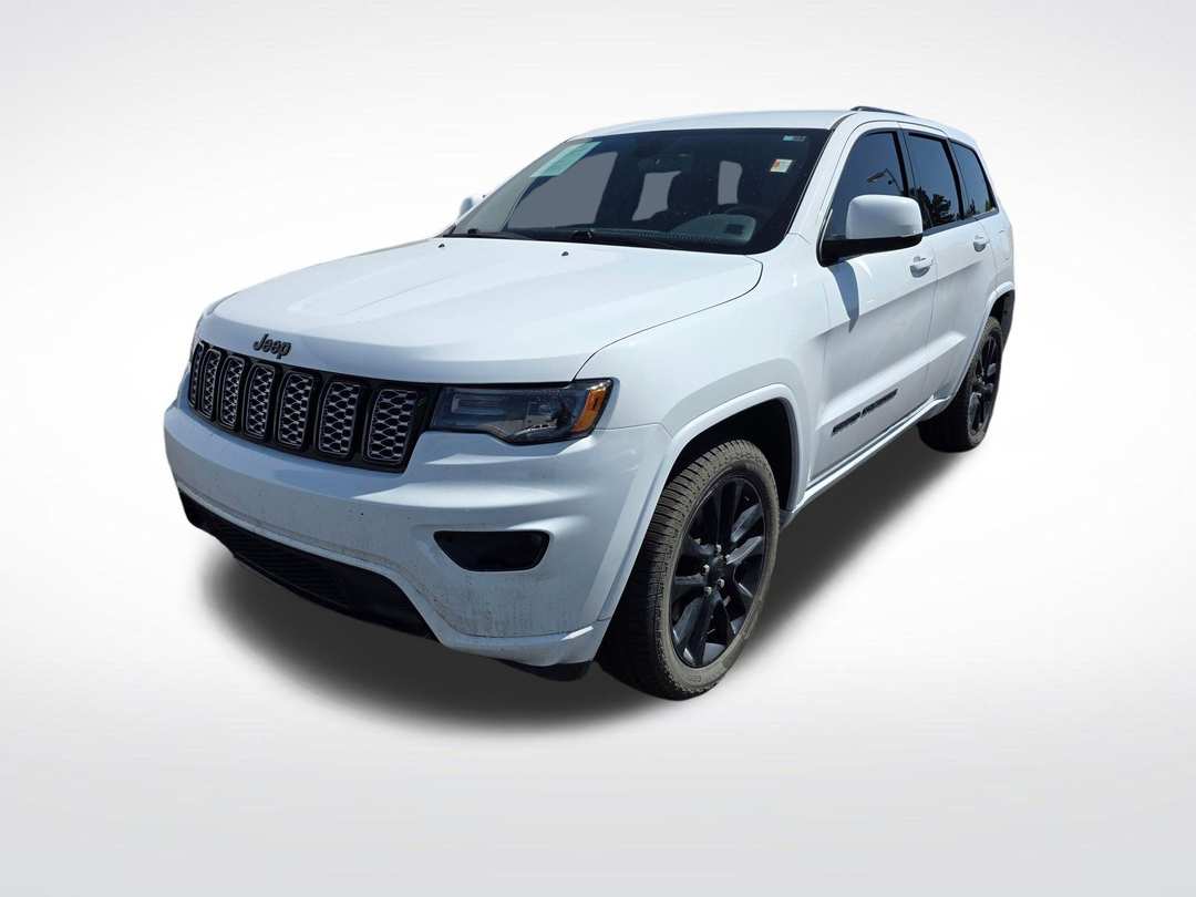 2021 Jeep Grand Cherokee Laredo X - Image 2