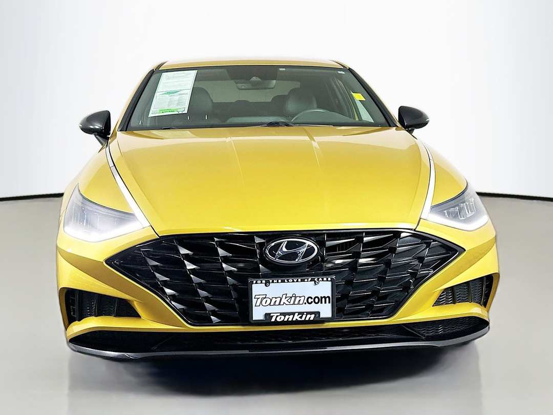 2020 Hyundai Sonata SEL Plus - Image 2