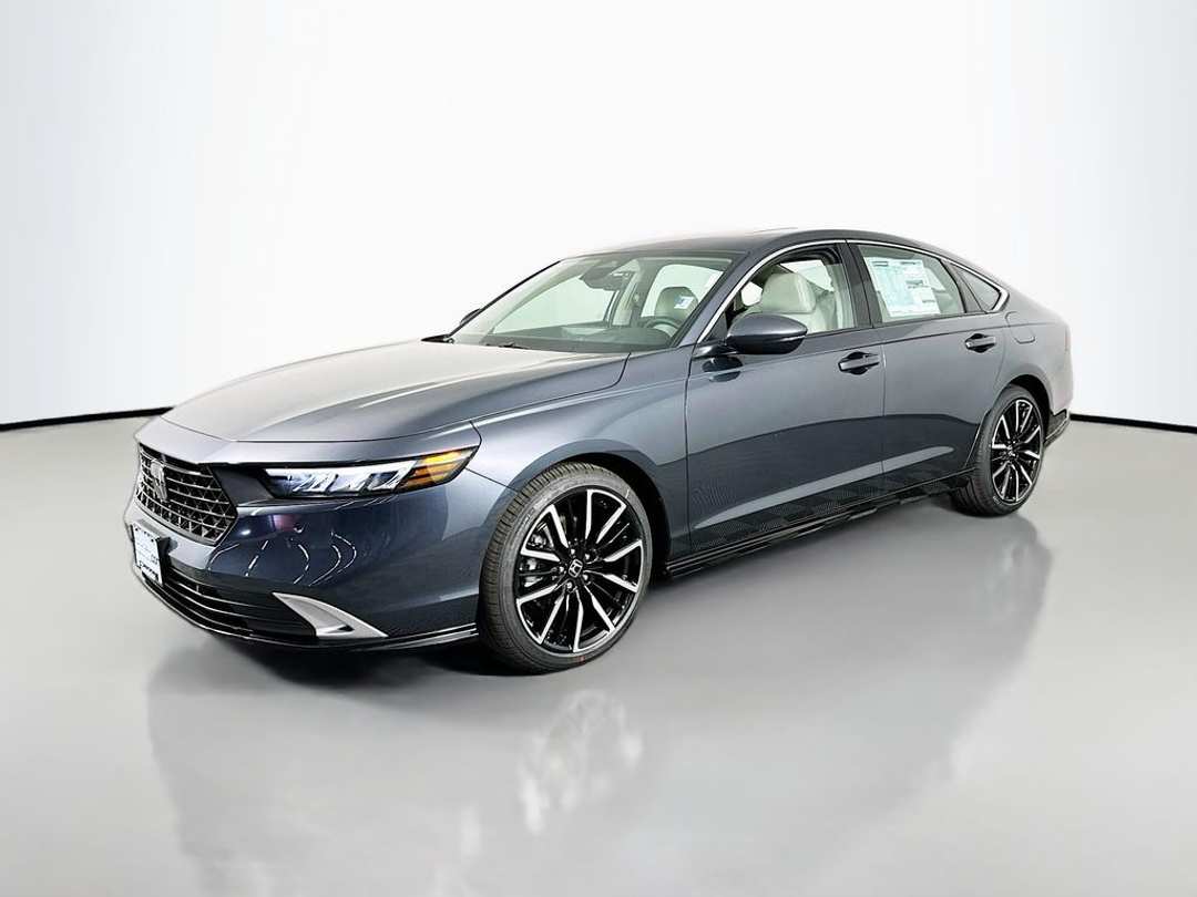 2026 Honda Accord Touring - Image 3