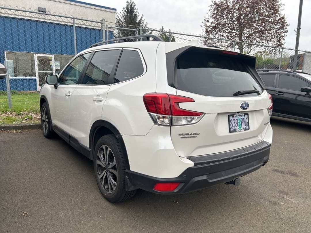 2023 Subaru Forester Limited - Image 2