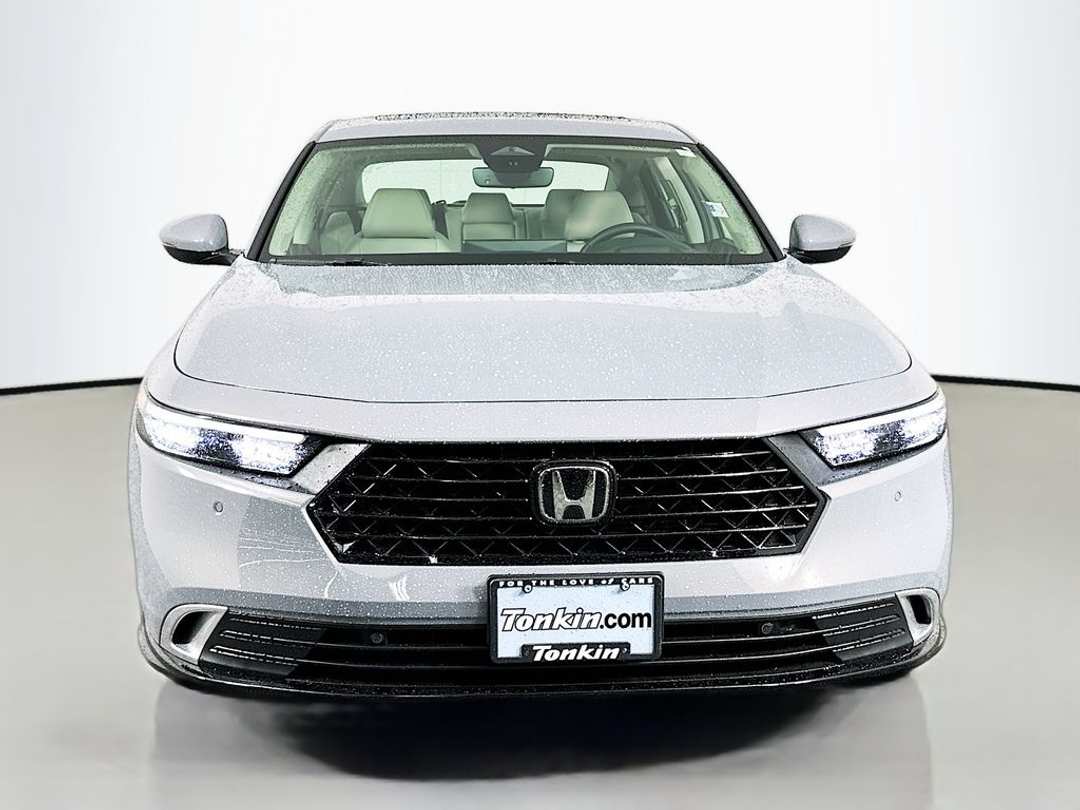 2026 Honda Accord Touring - Image 2