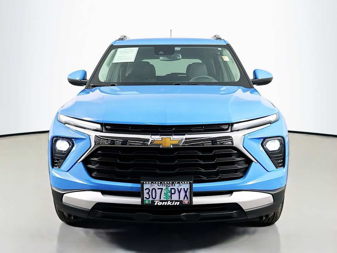 2024 Chevrolet Trailblazer LT - Image 3
