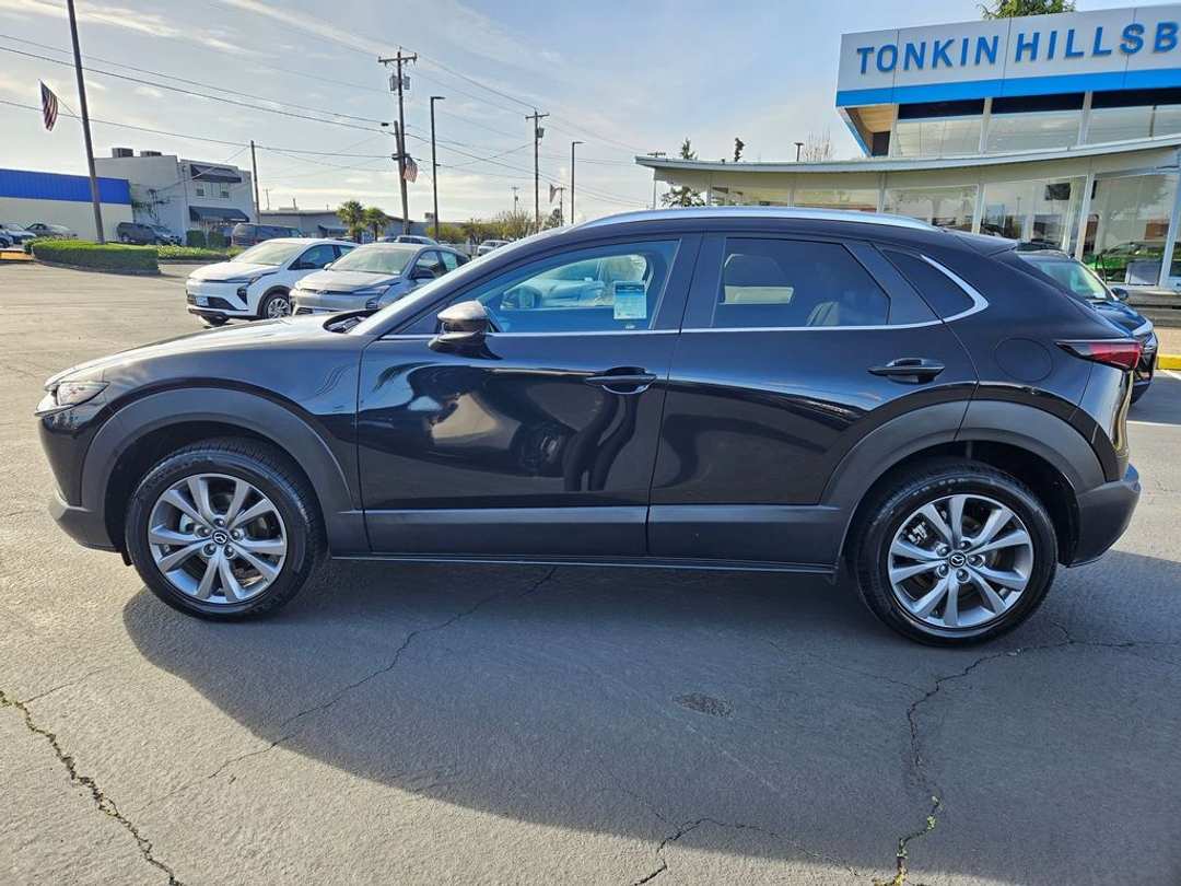 2025 MAZDA Cx-30 2.5 S Preferred Package - Image 3