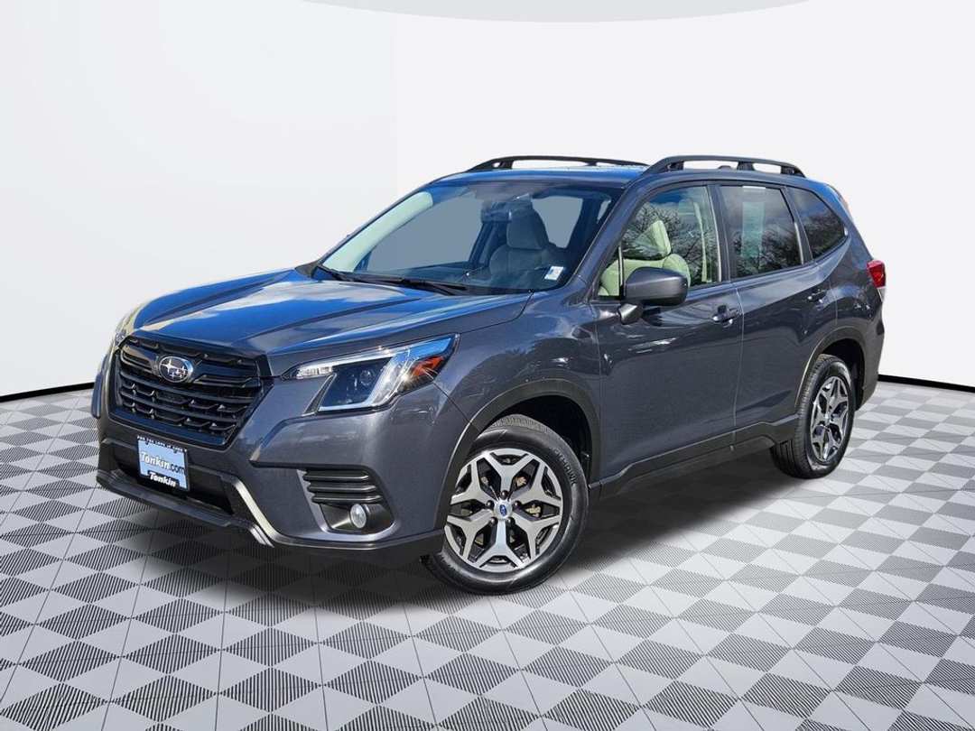 2023 Subaru Forester Premium - Image 2
