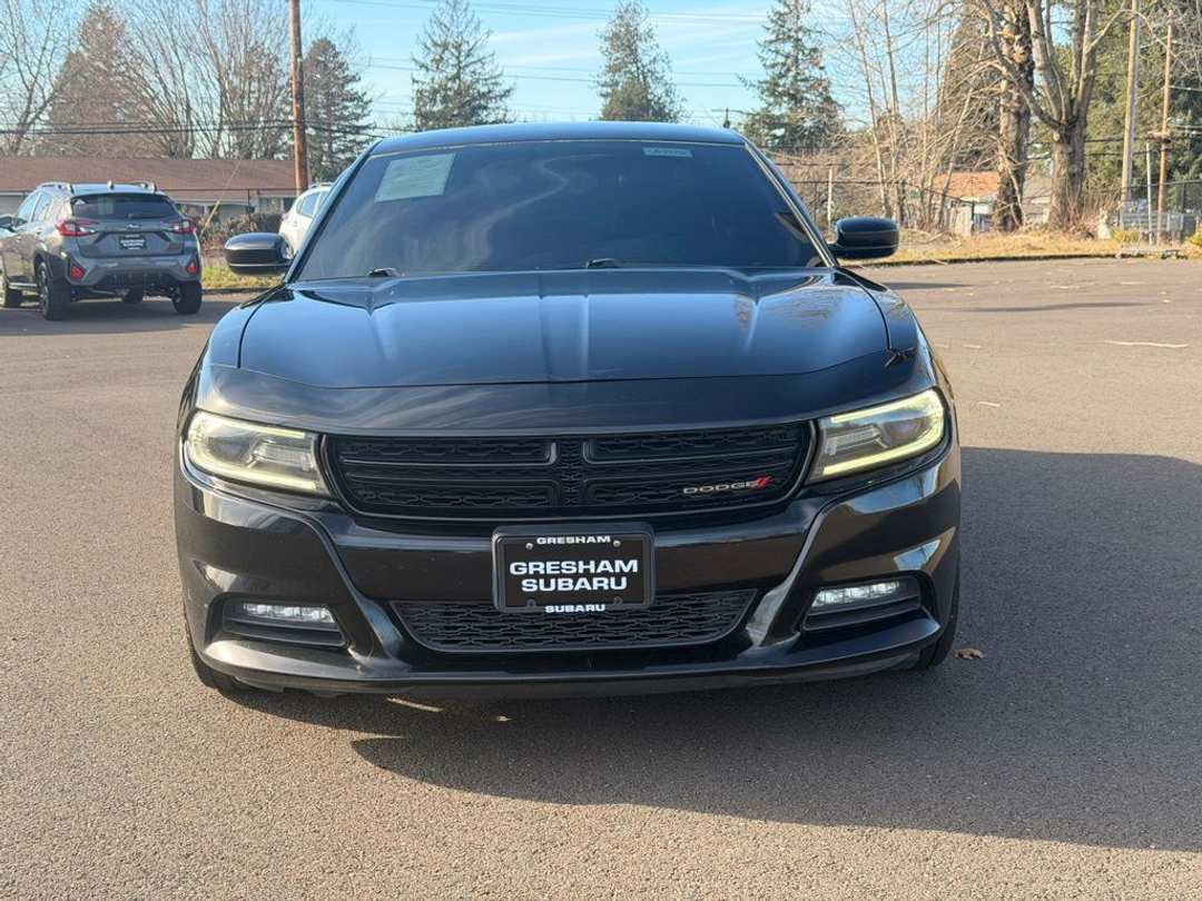2017 Dodge Charger R/T - Image 2