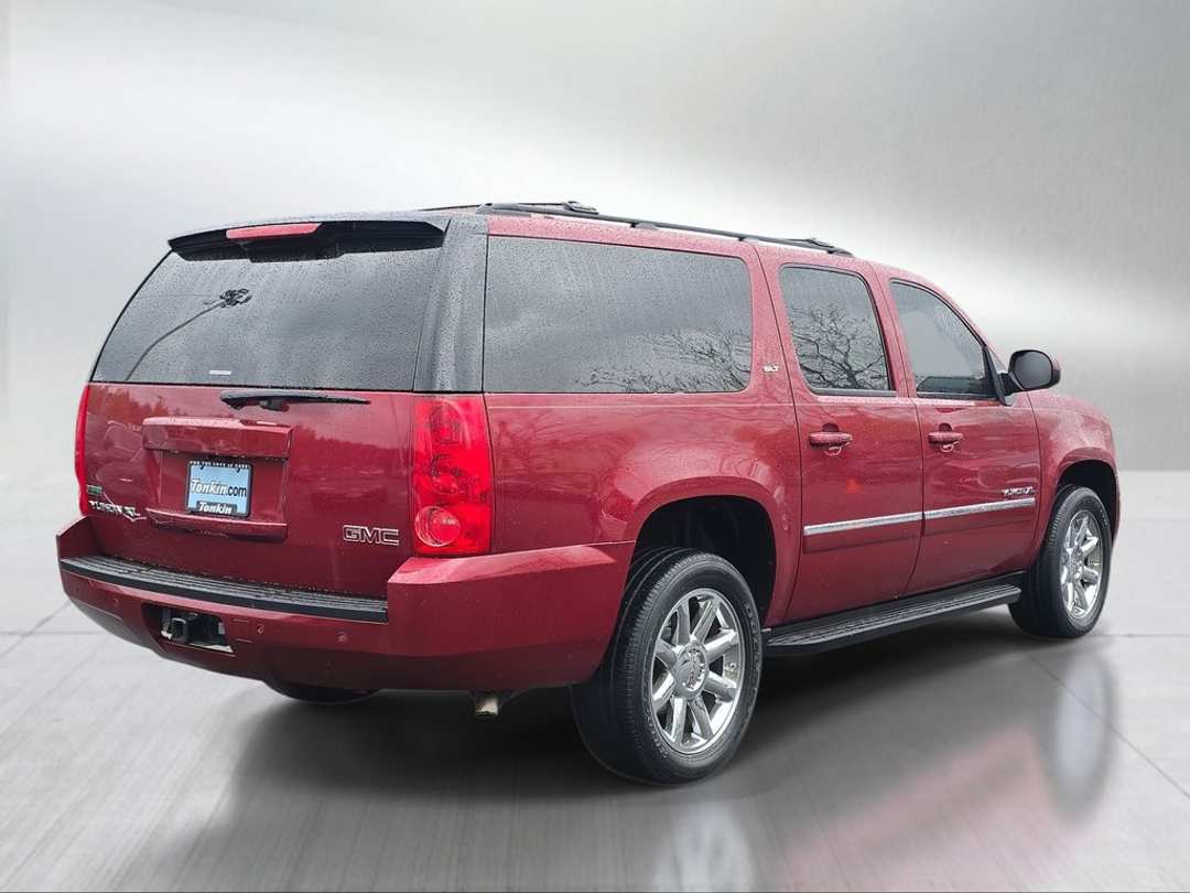 2011 GMC Yukon Xl SLT 1500 - Image 3