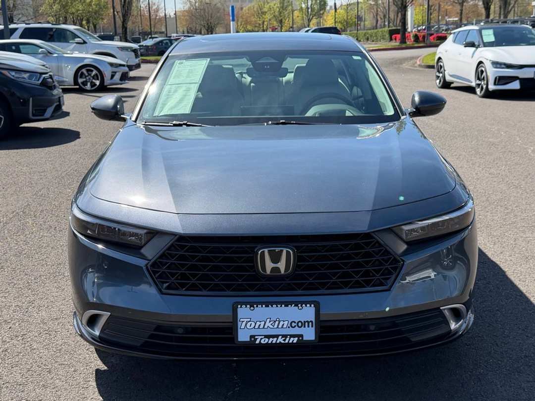 2024 Honda Accord Touring - Image 3