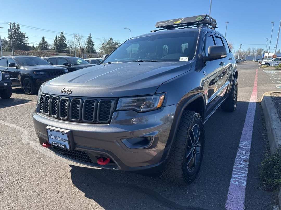 2018 Jeep Grand Cherokee Trailhawk - Image 3