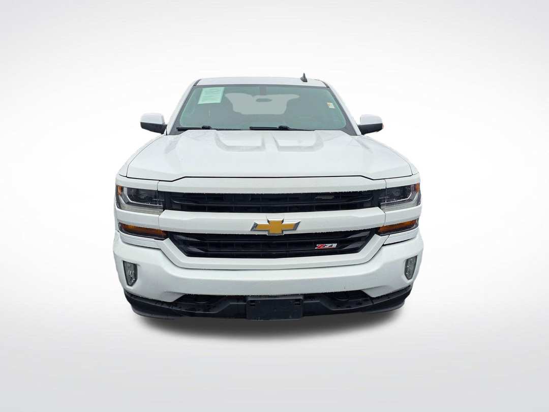 2018 Chevrolet Silverado 1500 LT - Image 3