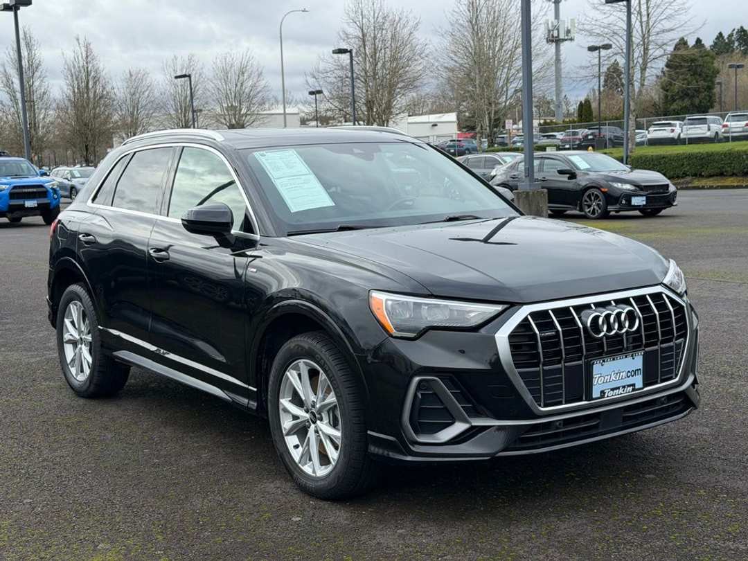 2022 Audi Q3 Premium - Image 2